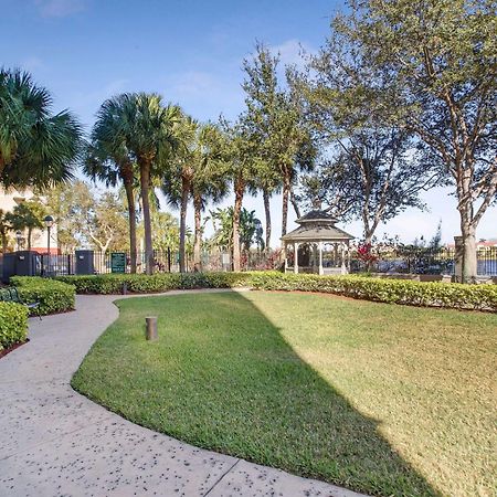Hotel La Quinta By Wyndham Ft. Lauderdale Airport Hollywood Esterno foto